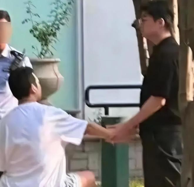 坠楼后程青松老底被扒光挑选男妃只是一角PG电子麻将胡了2报警也没用！于朦胧(图5)